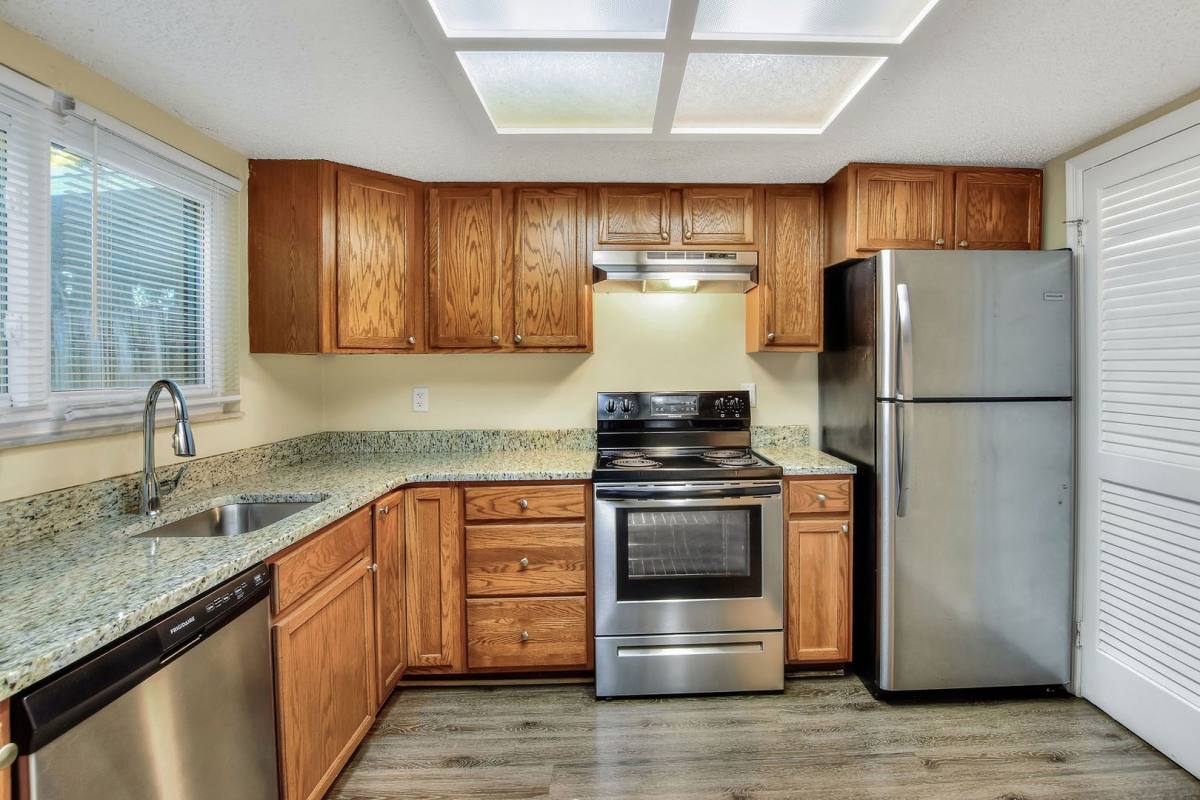 House for rent at 1860 Ave Q SW, Winter Haven, FL 33880