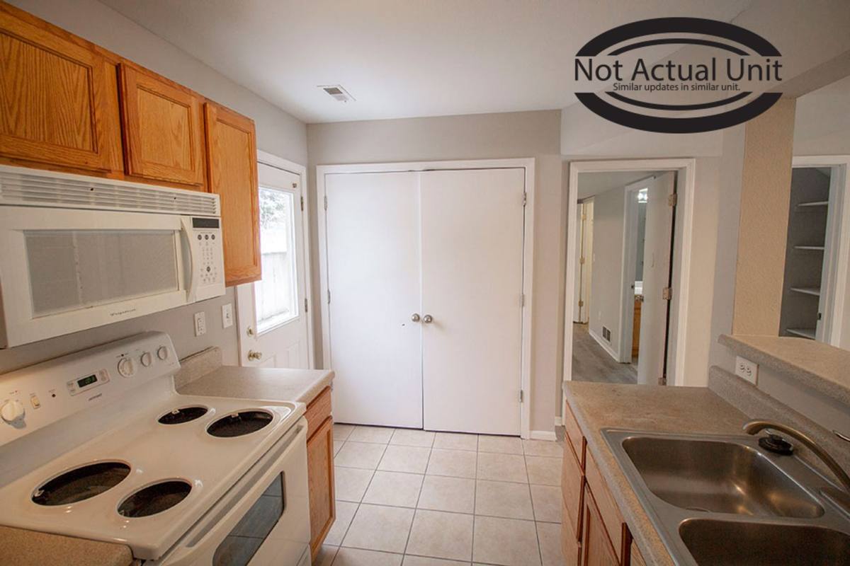 House for rent at 1427 Greensboro Dr, Columbia, MO 65202