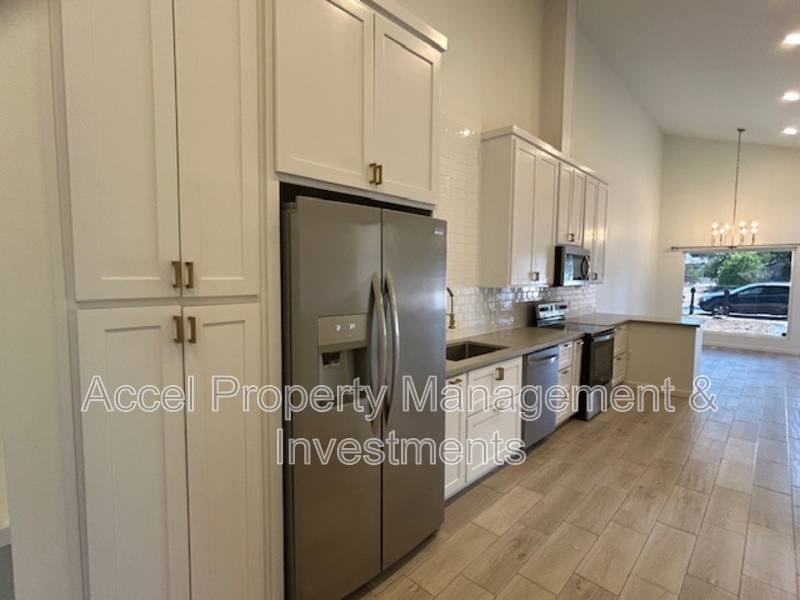 Apartment for rent at 2120 Date Palm #A, McAllen, TX 78501