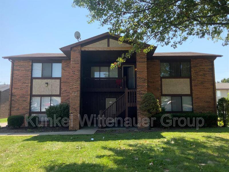 Apartment for rent at 22-E Yorkshire Lane, Belleville, IL 62221