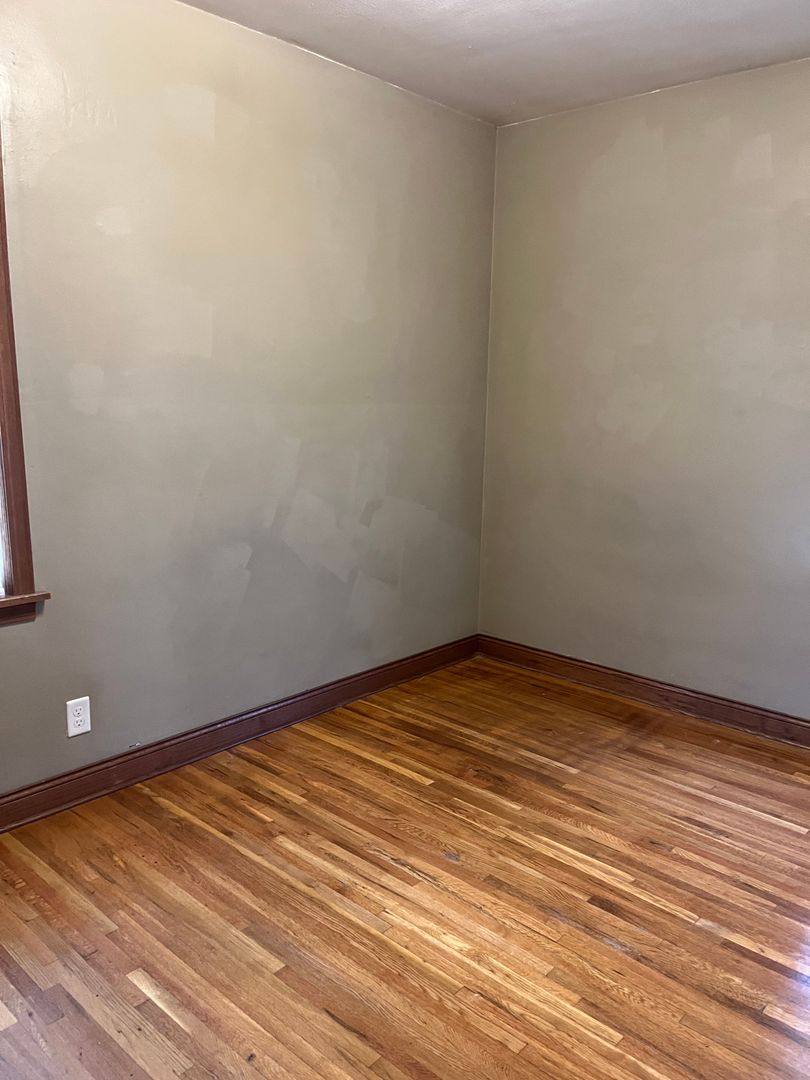 Apartment for rent at 868 20th Ave SE, Minneapolis, MN 55414