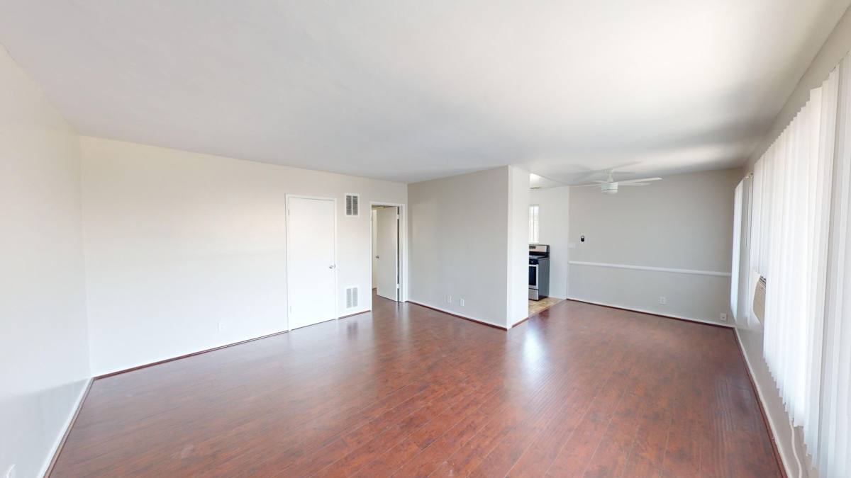 Apartment for rent at 1042 N Stanley Ave, Los Angeles, CA 90046
