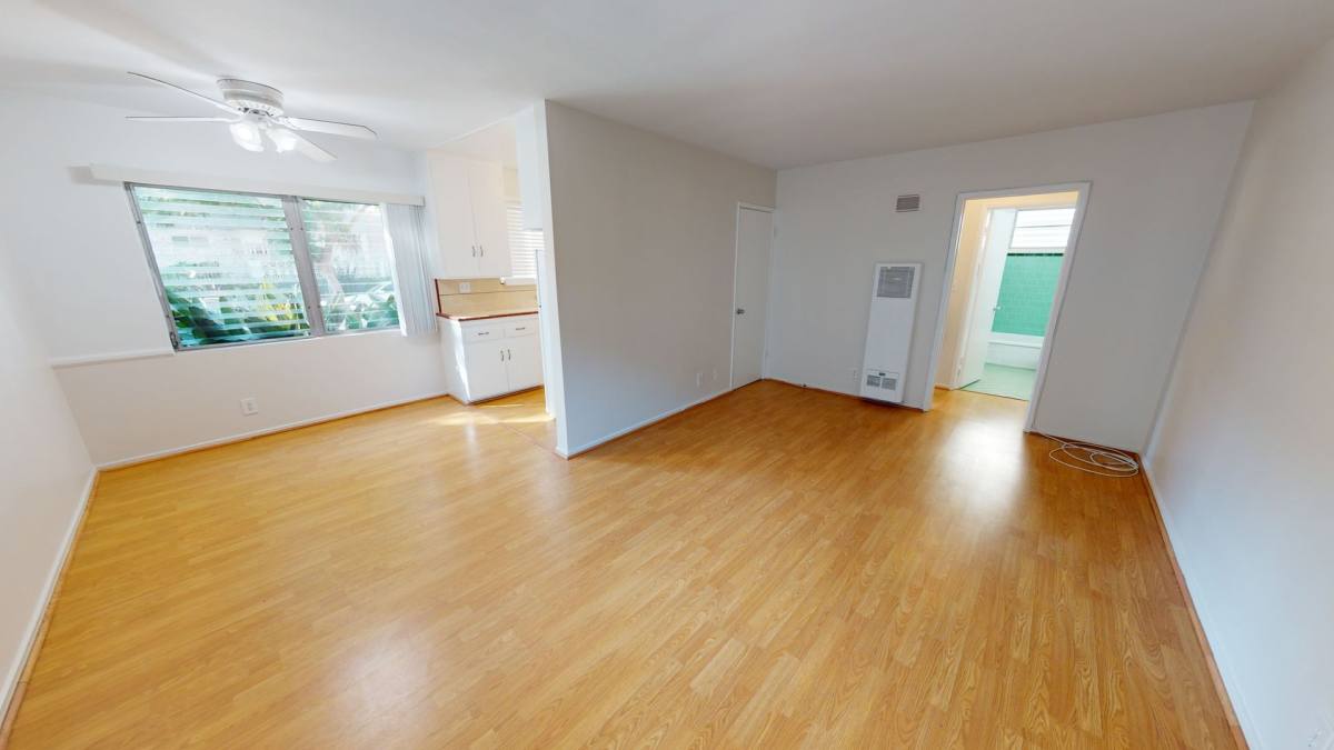Apartment for rent at 1042 N Stanley Ave, Los Angeles, CA 90046