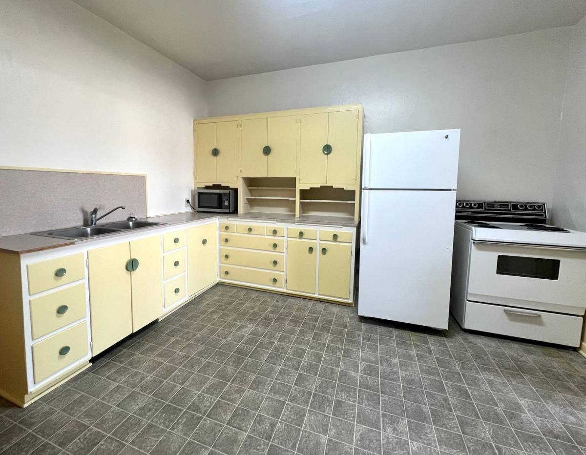 Apartment for rent at 416 N Pine St, Ellensburg, WA 98926