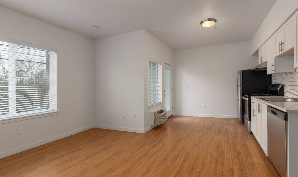 Apartment for rent at 7550 N Lombard St, Portland, OR 97203