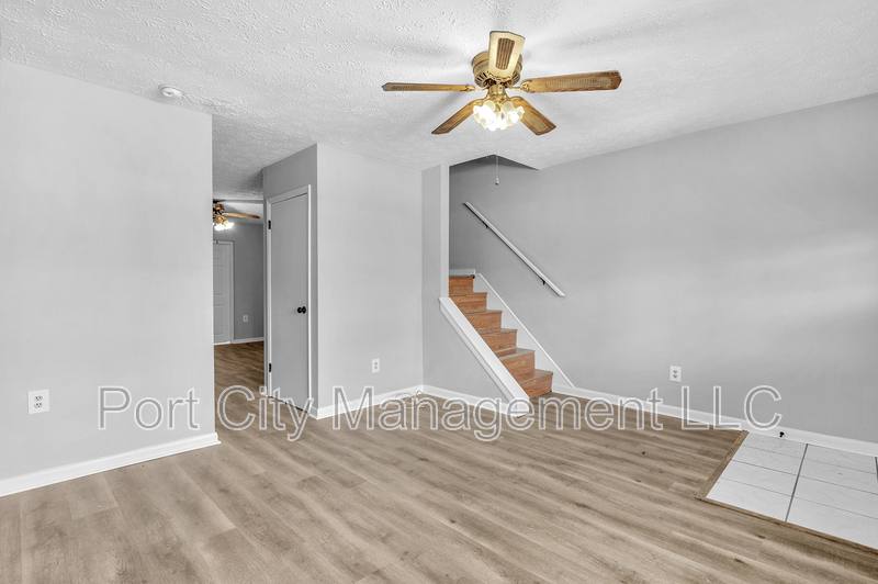 Townhouse for rent at 7484 Rabon Ave, Dundalk, MD 21222