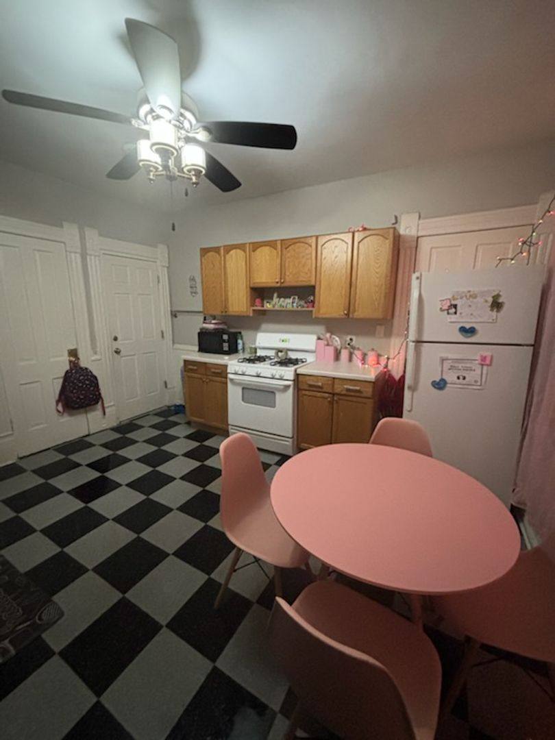 Apartment for rent at 2500 N Fratney St, Milwaukee, WI 53212
