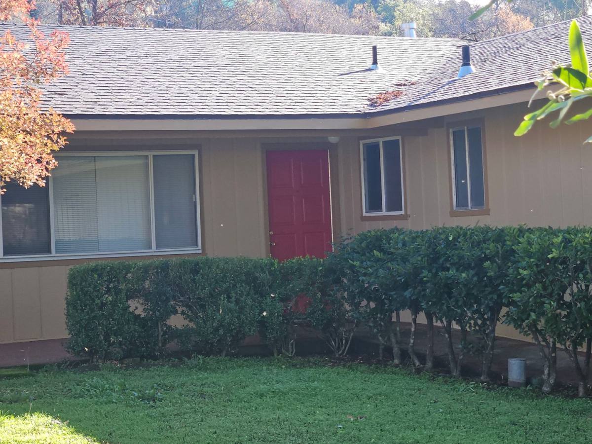 House for rent at 4184 Sherwood Court, Lucerne, CA 95458