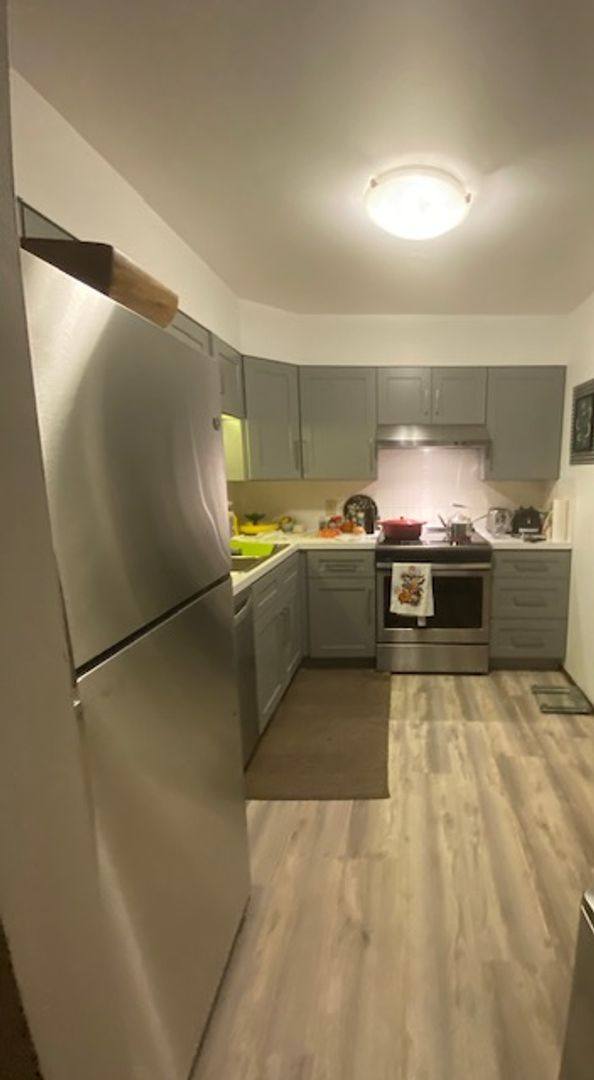 Apartment for rent at 957 Roxwood Lane, Boulder, CO 80303