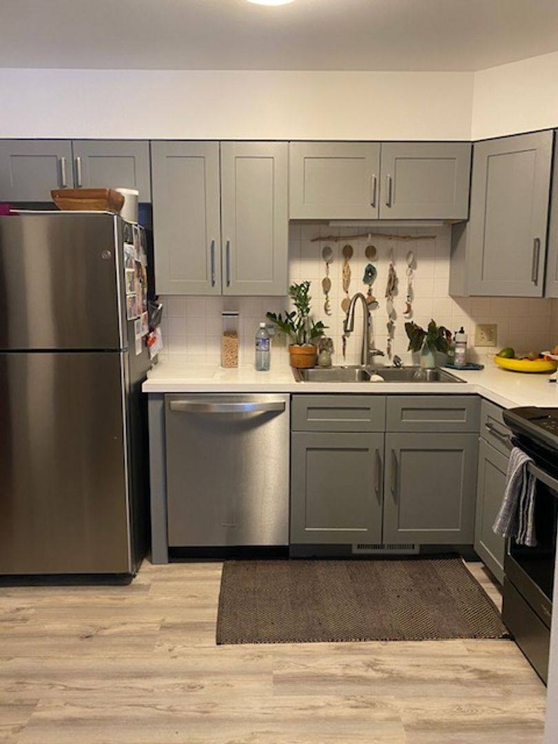Apartment for rent at 957 Roxwood Lane, Boulder, CO 80303