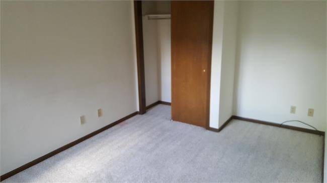 Apartment for rent at 957 Roxwood Lane, Boulder, CO 80303