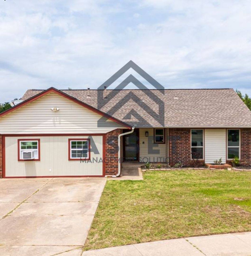 House for rent at 1605 Blessing Court, Norman, OK 73071