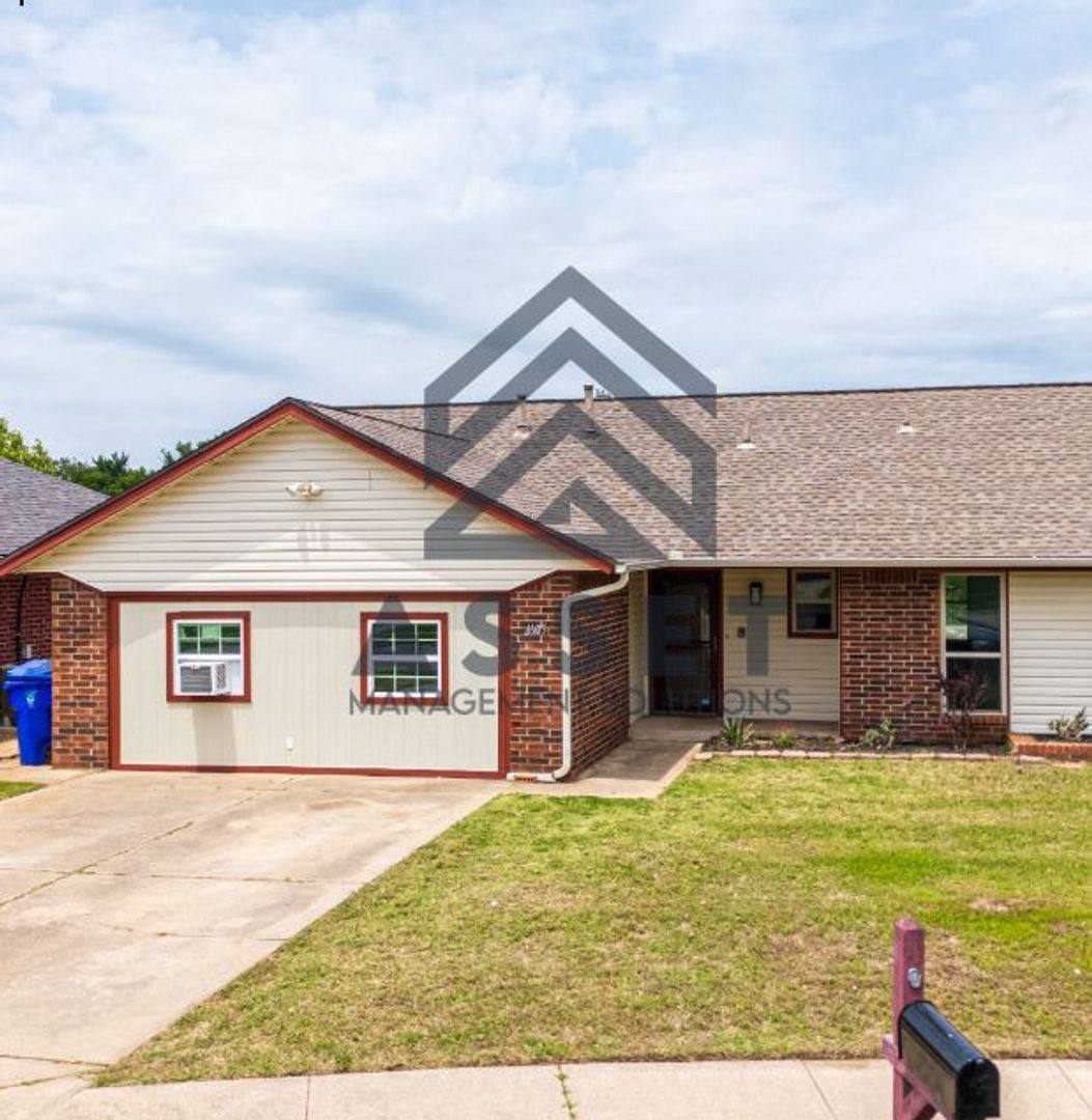 House for rent at 1605 Blessing Court, Norman, OK 73071