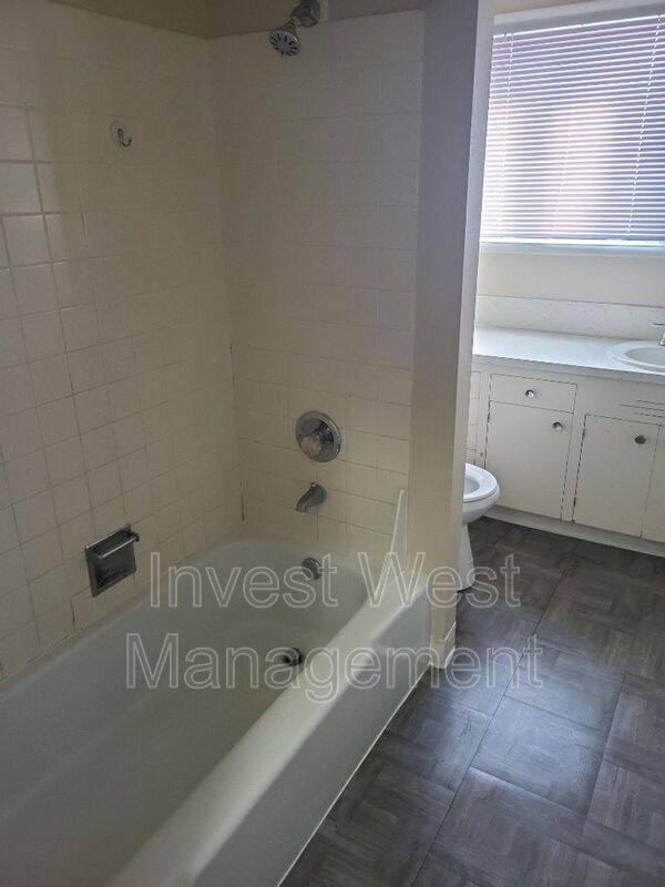 Apartment for rent at 6409 Kansas St #F, Vancouver, WA 98661
