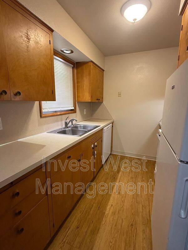 Apartment for rent at 6409 Kansas St #F, Vancouver, WA 98661