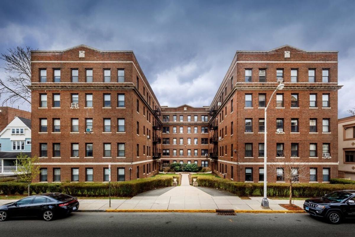 Apartment for rent at 39-41 N Fullerton Ave, Montclair, NJ 07042