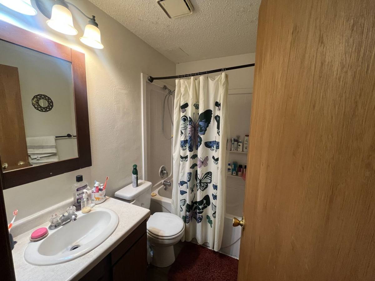 Apartment for rent at 520 7th St S, La Crosse, WI 54601