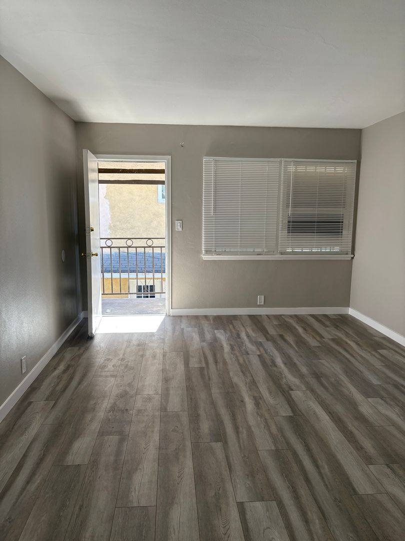 Apartment for rent at 7411 S Hoover St, Los Angeles, CA 90044