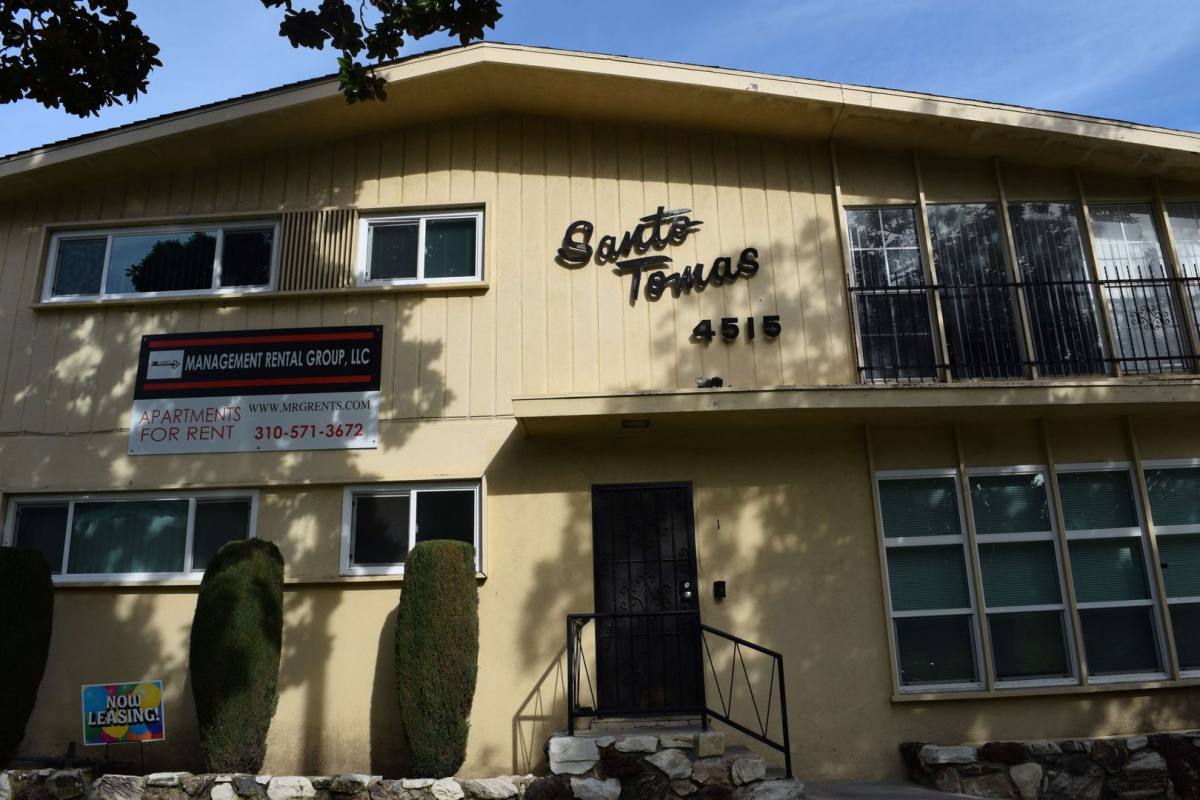 Apartment for rent at 4515 Santo Tomas Dr, Los Angeles, CA 90008