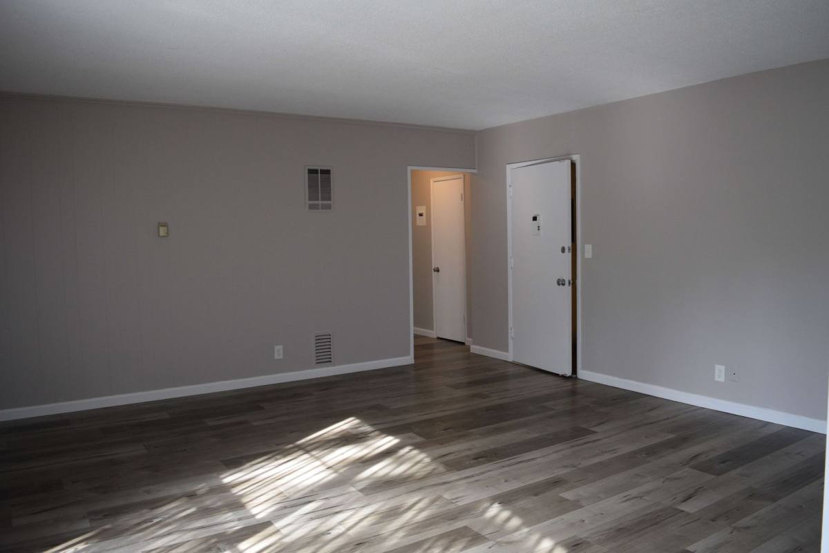 Apartment for rent at 4515 Santo Tomas Dr, Los Angeles, CA 90008