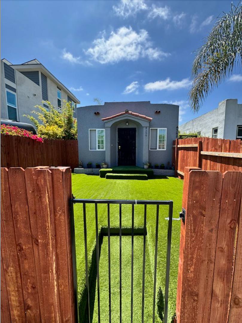 Apartment for rent at 4366-4368 Felton St, San Diego, CA 92104