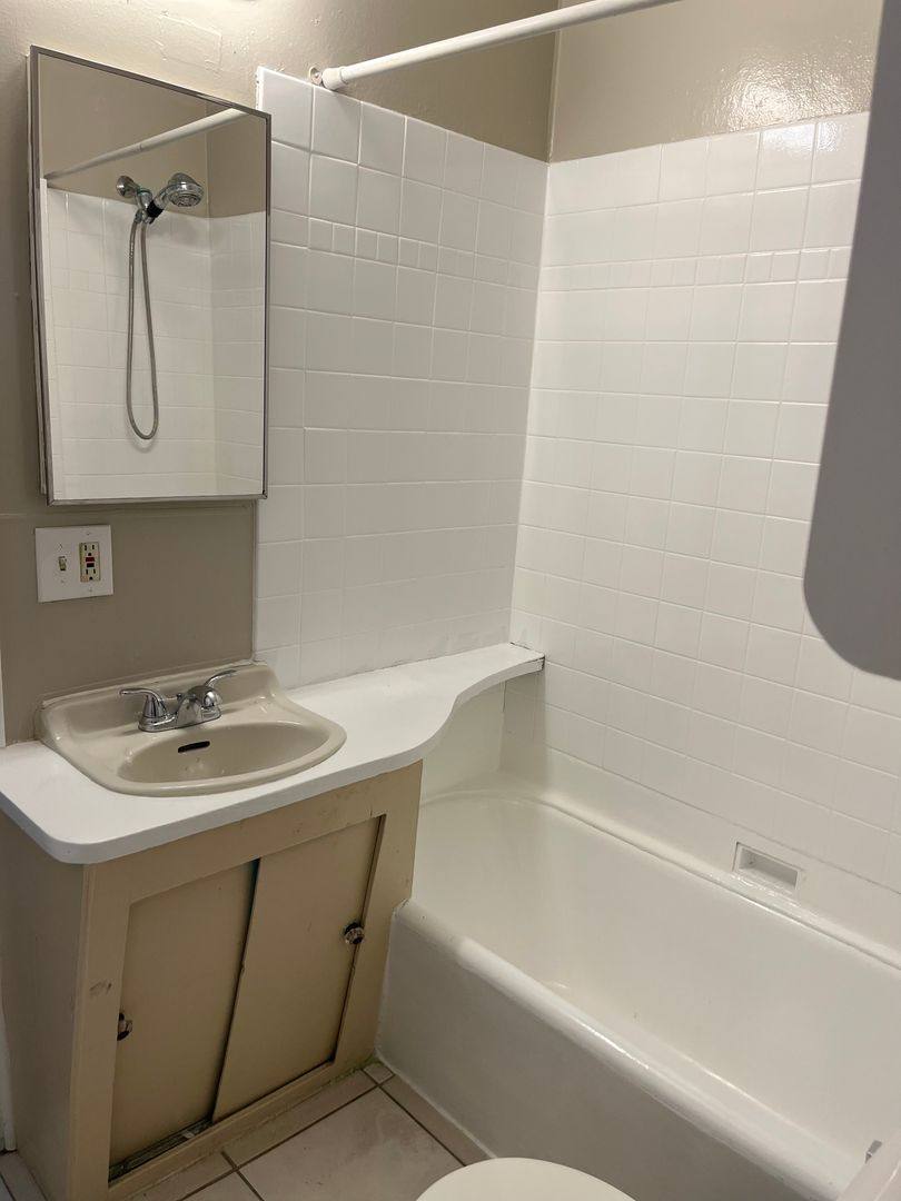 Apartment for rent at 4366-4368 Felton St, San Diego, CA 92104