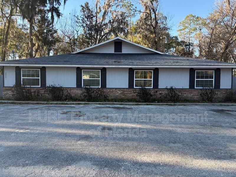 Apartment for rent at 2040 SE 40th St Rd 1-4 #C, Ocala, FL 34480