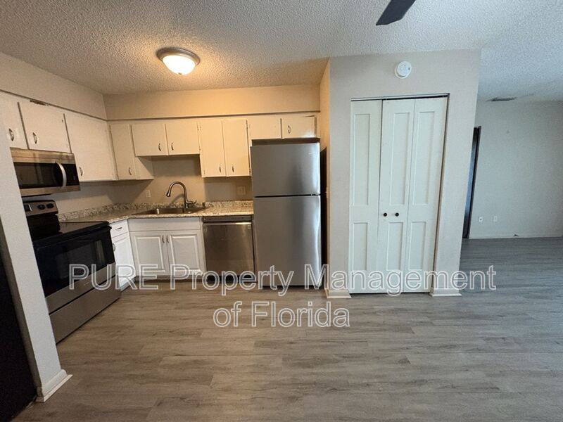 Apartment for rent at 2040 SE 40th St Rd 1-4 #C, Ocala, FL 34480
