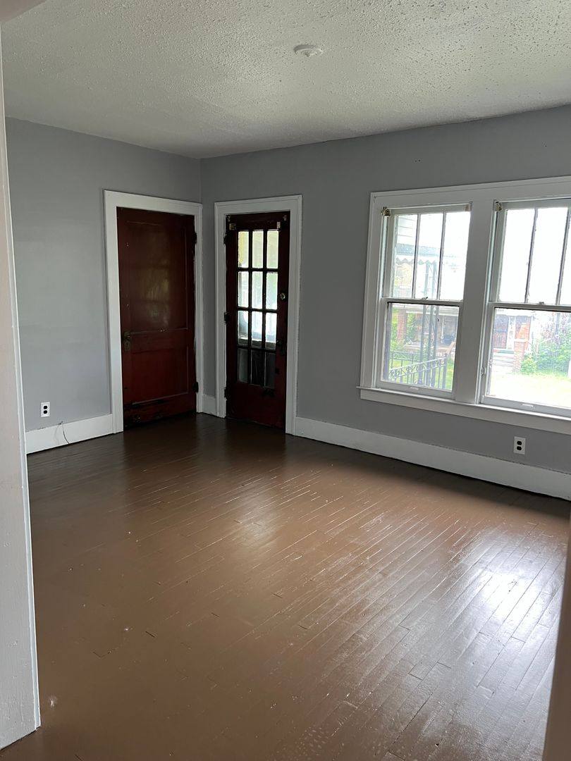 Apartment for rent at 6691 Barton, Detroit, MI 48210