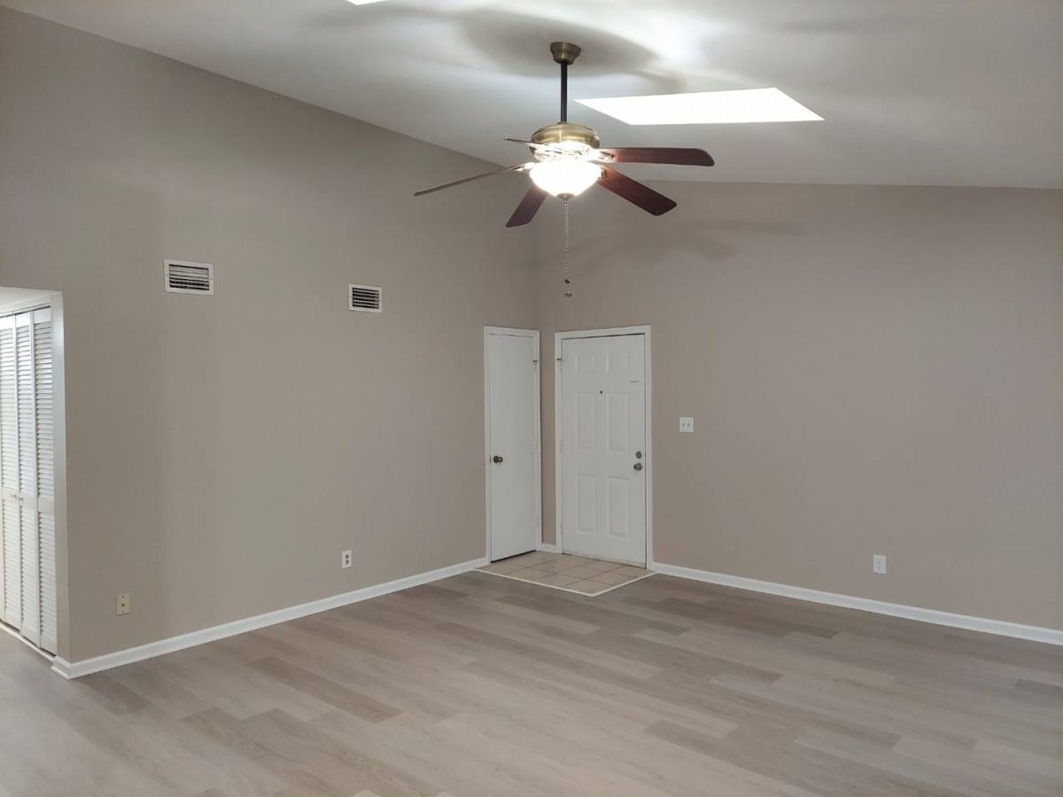 Condo for rent at 1420 Deerpond Lane, Virginia Beach, VA 23464