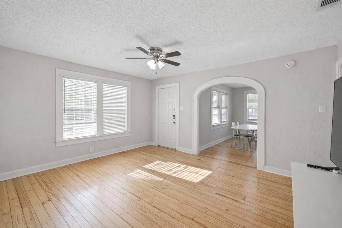 Apartment for rent at 1202 E 29th St, Austin, TX 78722