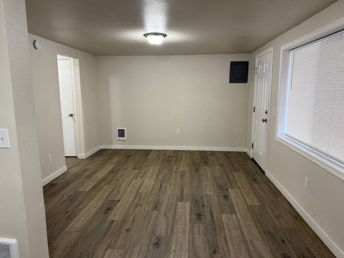 Apartment for rent at 9240 Garrison Rd, Sumas, WA 98295