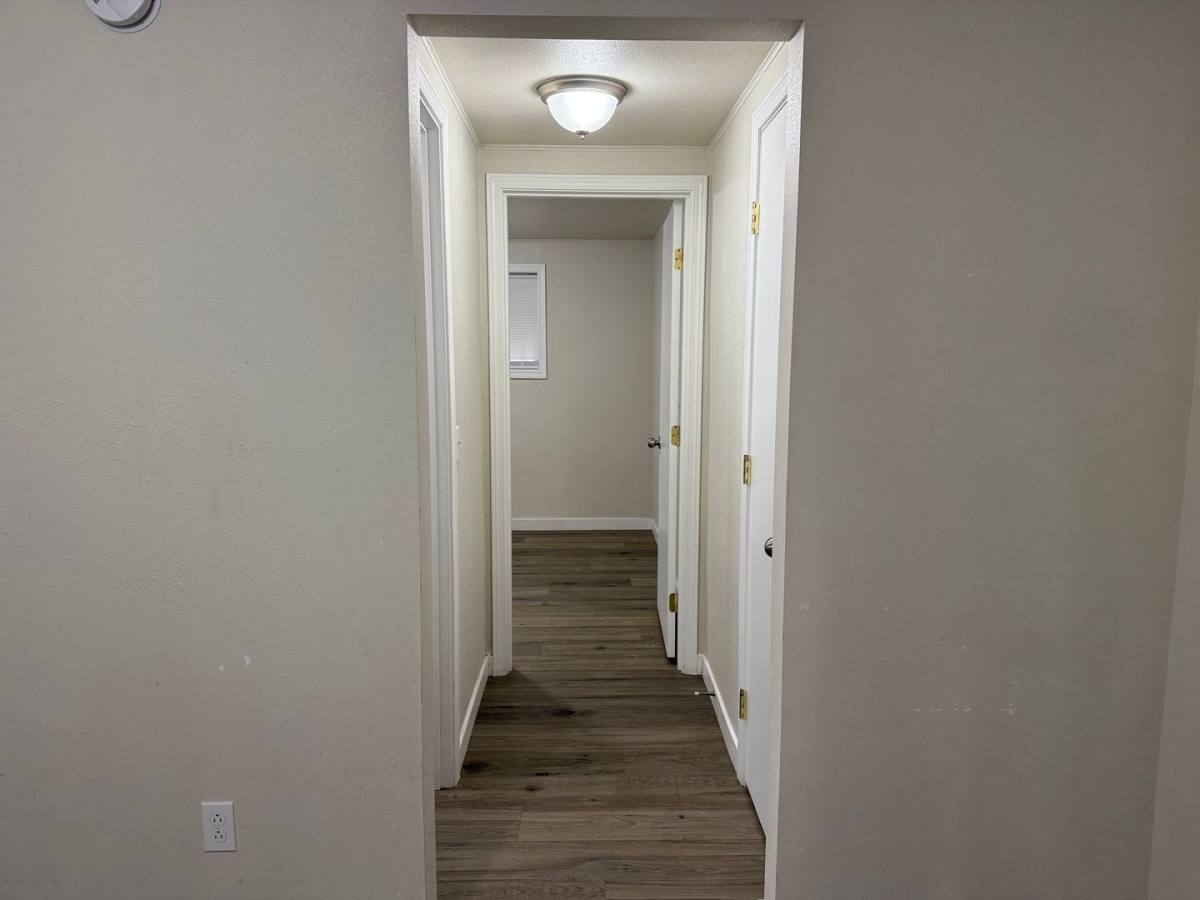 Apartment for rent at 9240 Garrison Rd, Sumas, WA 98295