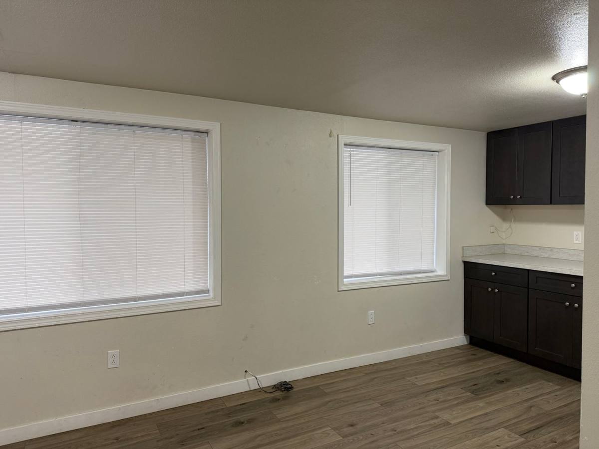 Apartment for rent at 9240 Garrison Rd, Sumas, WA 98295