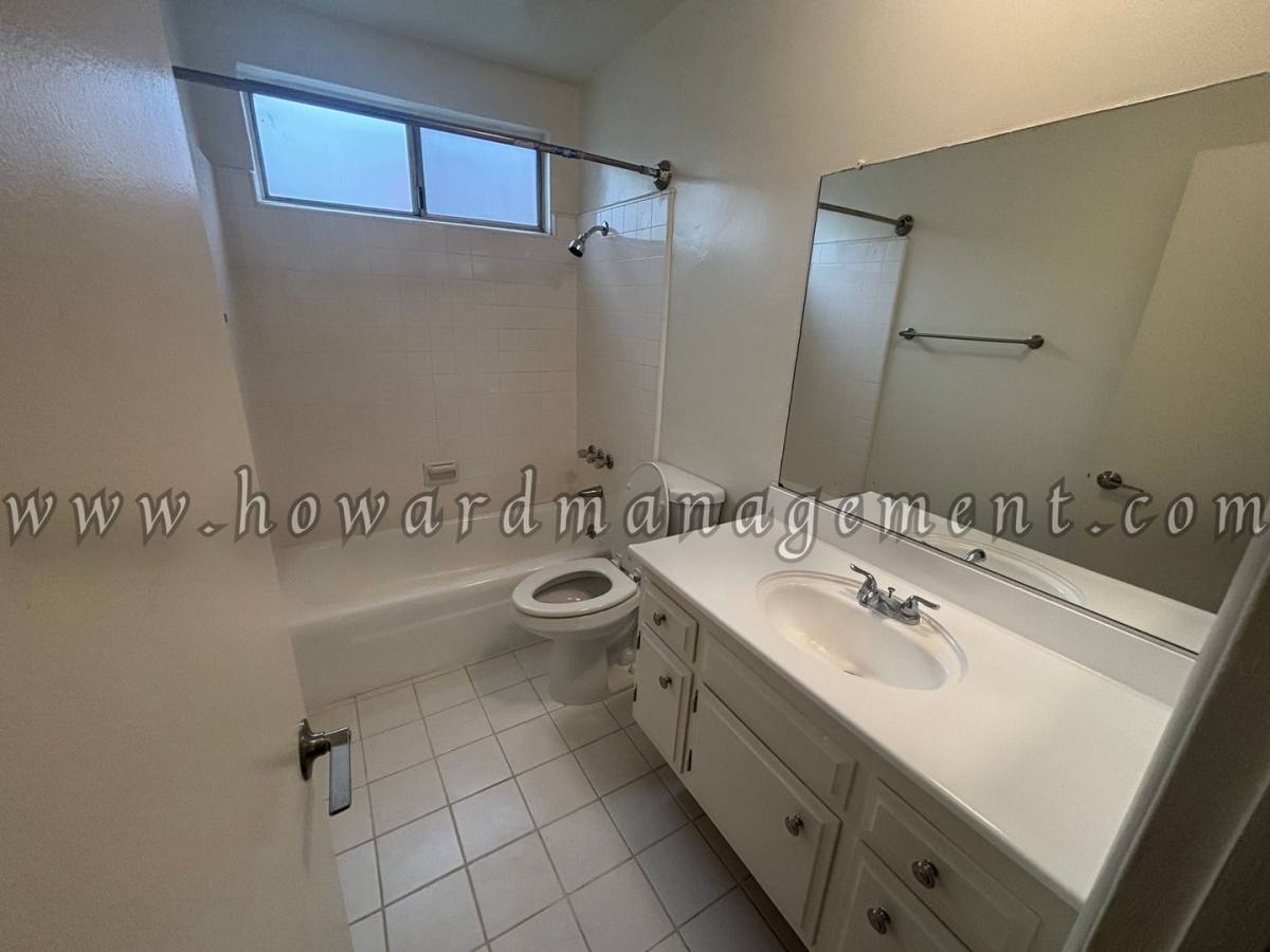 Apartment for rent at 1560 Saltair Ave, Los Angeles, CA 90025