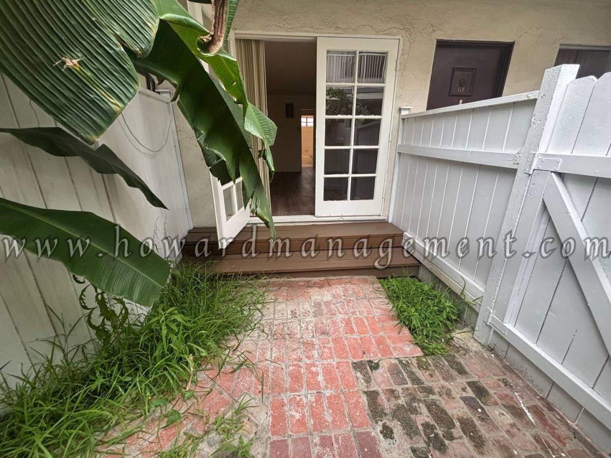 Apartment for rent at 1560 Saltair Ave, Los Angeles, CA 90025