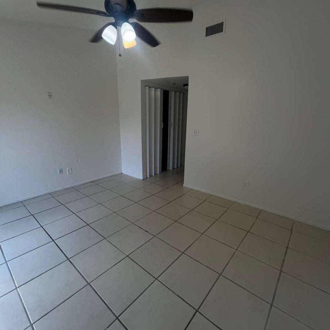 Apartment for rent at 3838 Madison Ave, Fort Myers, FL 33916