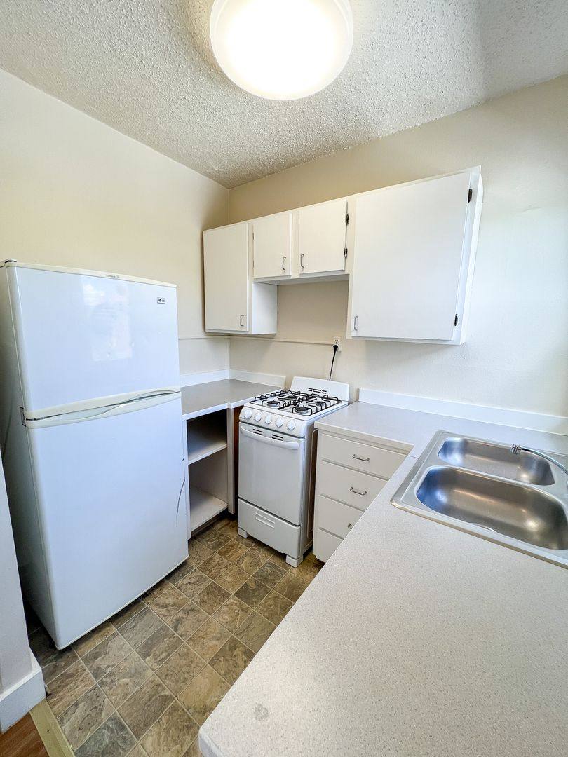 Apartment for rent at 321 Broadway E, Seattle, WA 98102