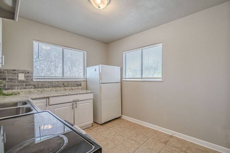 Apartment for rent at 2323 Arbor Place #2, San Antonio, TX 78207