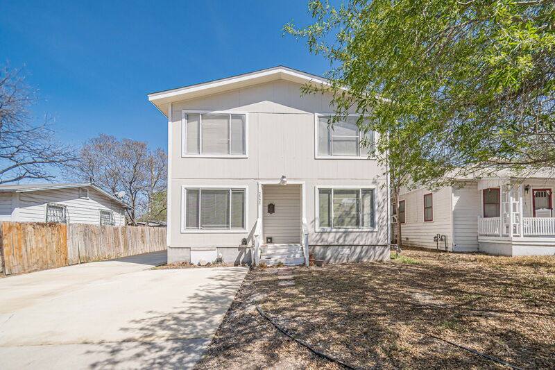 Apartment for rent at 2323 Arbor Place #1, San Antonio, TX 78207