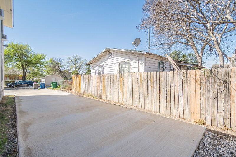 Apartment for rent at 2323 Arbor Place #1, San Antonio, TX 78207