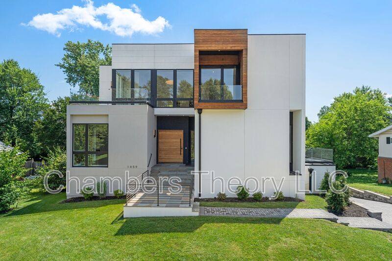 House for rent at 1459 Dewberry Court, McLean, VA 22101