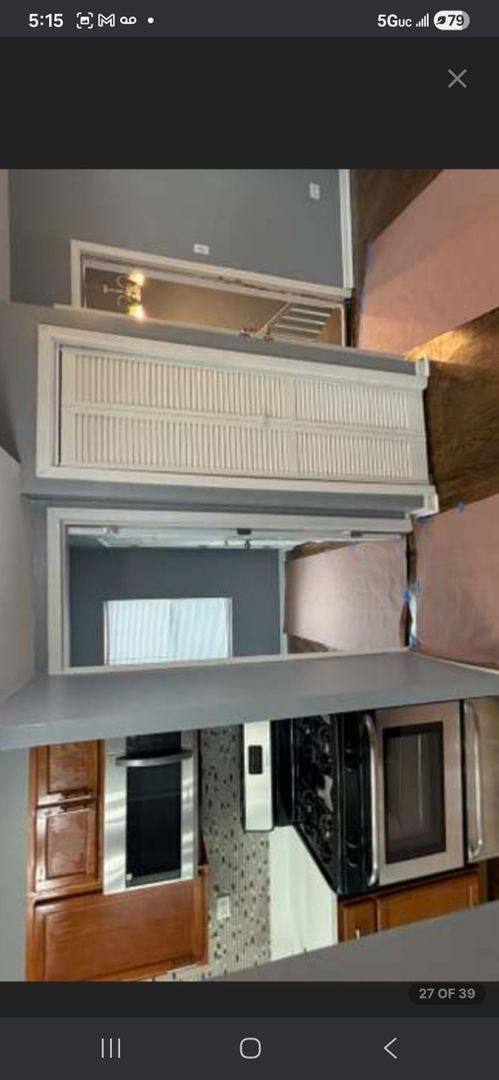 Apartment for rent at 9601 S Harvard Ave, Chicago, IL 60628