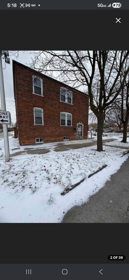 Apartment for rent at 9601 S Harvard Ave, Chicago, IL 60628