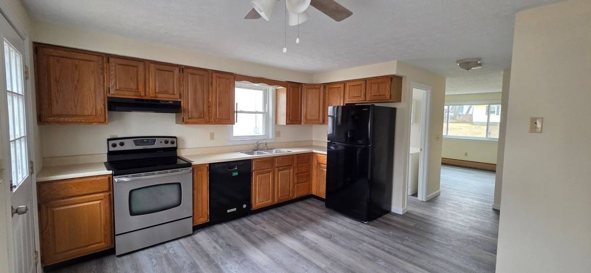Apartment for rent at 35-37 Westland Ave, Manchester, NH 03103