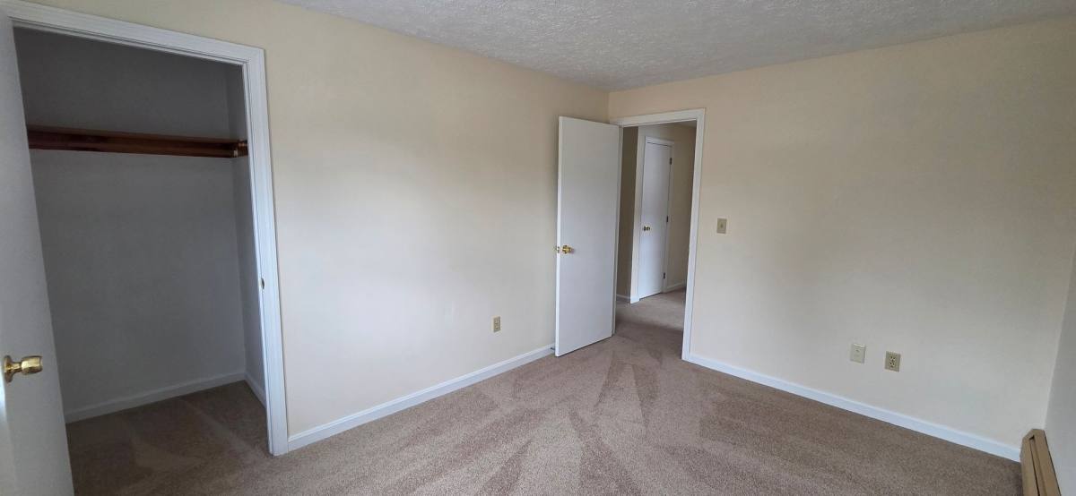 Apartment for rent at 35-37 Westland Ave, Manchester, NH 03103