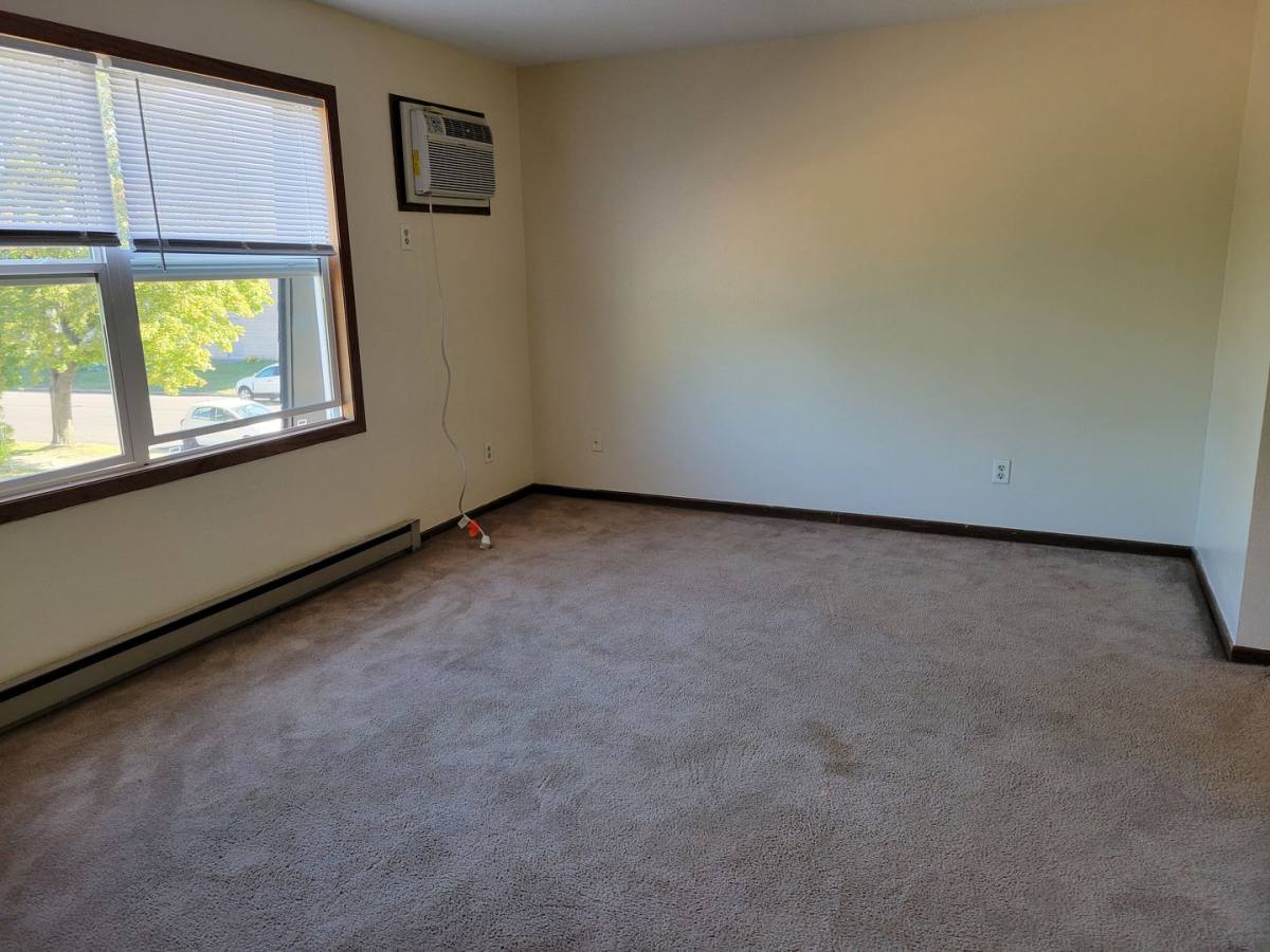 Apartment for rent at 211 W Johnson St, River Falls, WI 54022