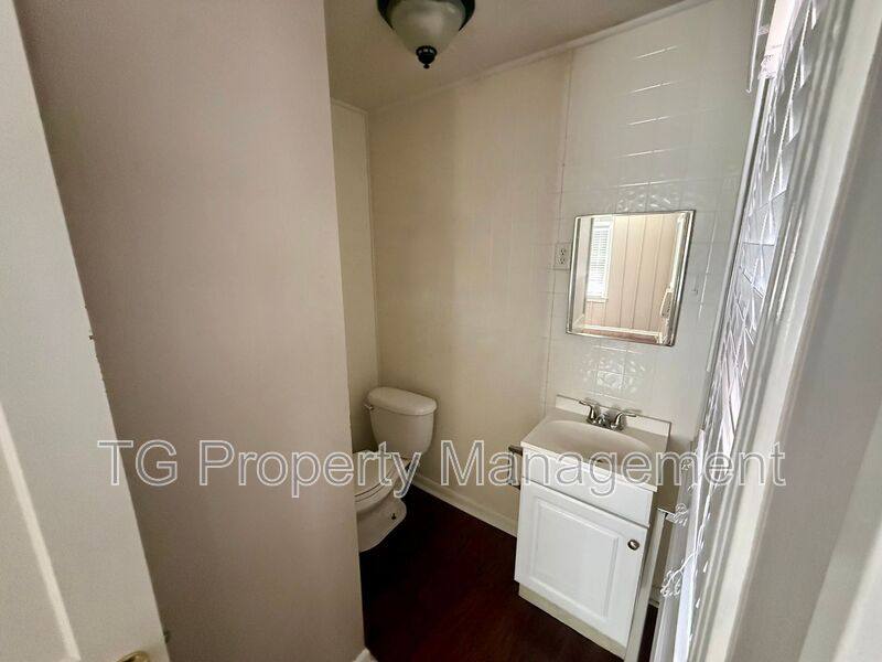 House for rent at 5687 Akra Ave, Jacksonville, FL 32205