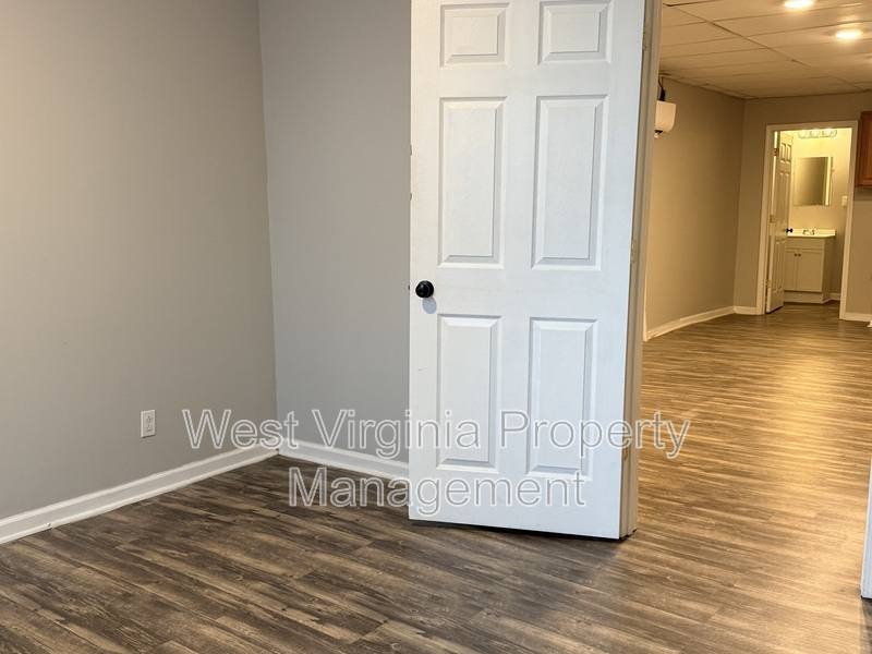 Apartment for rent at 847 Mercer St #4, Princeton, WV 24740
