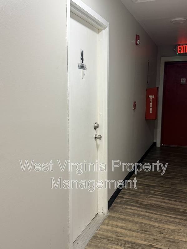 Apartment for rent at 847 Mercer St #4, Princeton, WV 24740